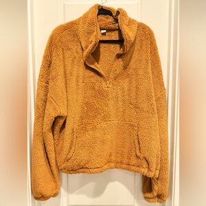 Anrabess soft Sherpa pullover.